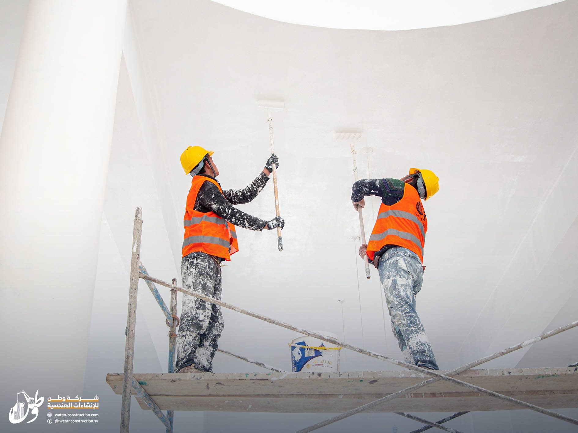 Painting the mosque5