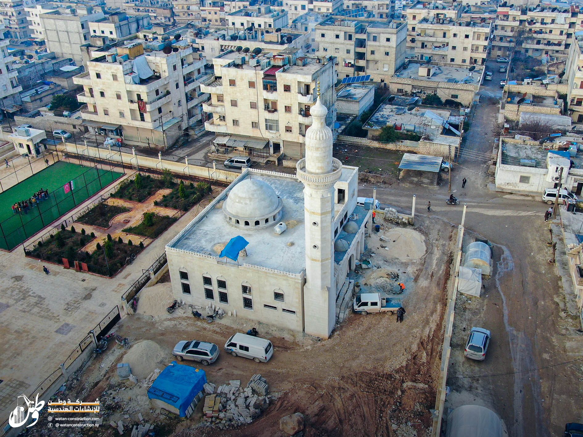 stepped down and tiled the mosque (8)